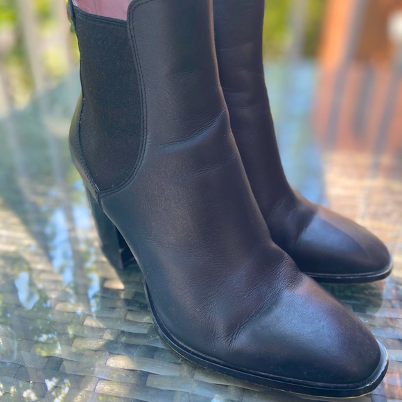 ZARA black ankle boots - Picture 1 of 3